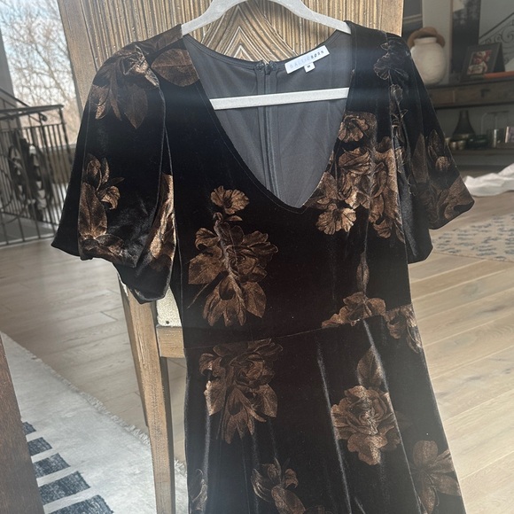 Black Velvet Floral Maxi Dress with Bronze Floral Burnout - Picture 4 of 4